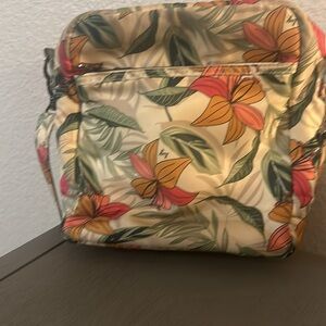 - Lugz ranger flowered purse gently used